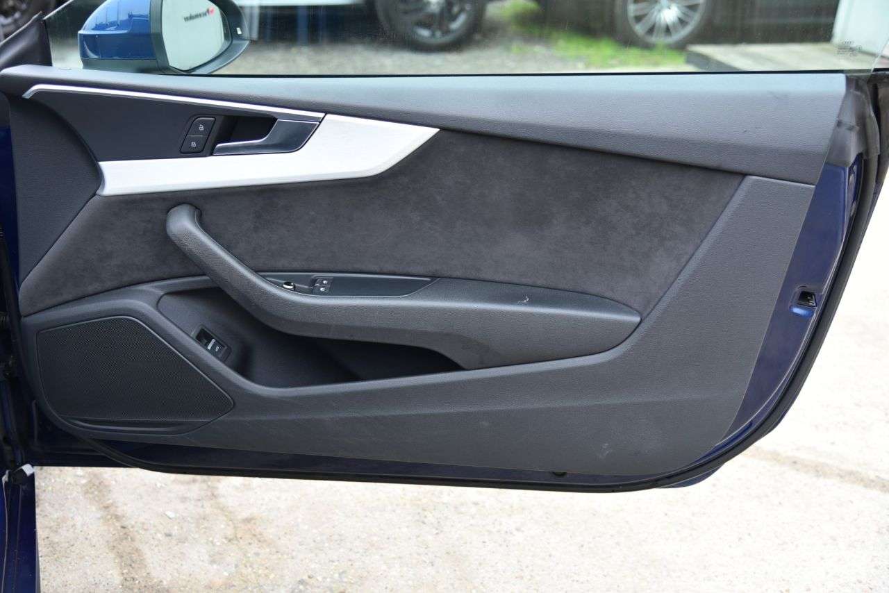 2017 AUDI A5 2017 AUDI A5