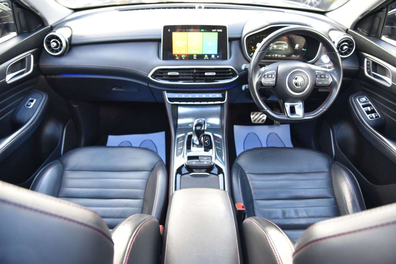 2023 MG MG HS 2023 MG MG HS