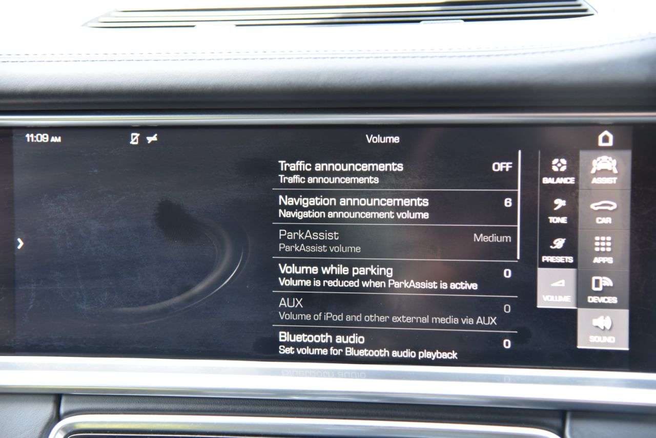 2017 PORSCHE PANAMERA 2017 PORSCHE PANAMERA