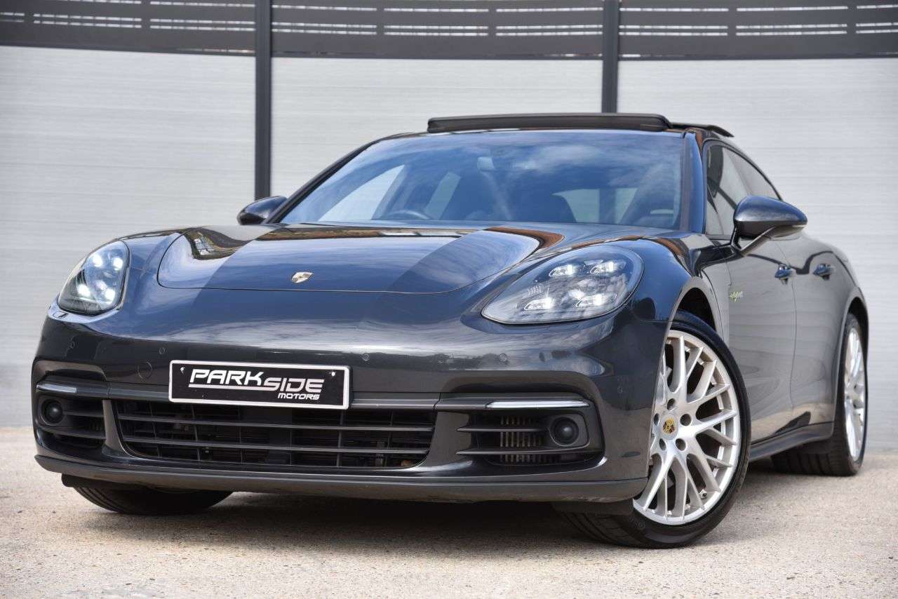 2017 PORSCHE PANAMERA 2017 PORSCHE PANAMERA
