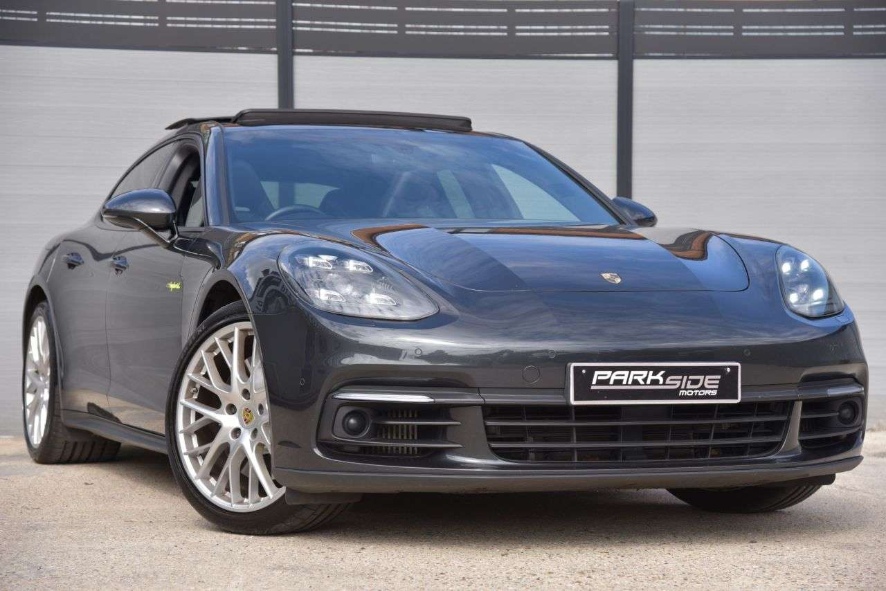 A 2017 PORSCHE PANAMERA 2.9 V6 E-Hybrid 14kWh 4 Saloon 5dr Petrol Plug-in Hybrid PDK 4WD Euro 6 (s/ A 2017 PORSCHE PANAMERA 2.9 V6 E-Hybrid 14kWh 4 Saloon 5dr Petrol Plug-in Hybrid PDK 4WD Euro 6 (s/