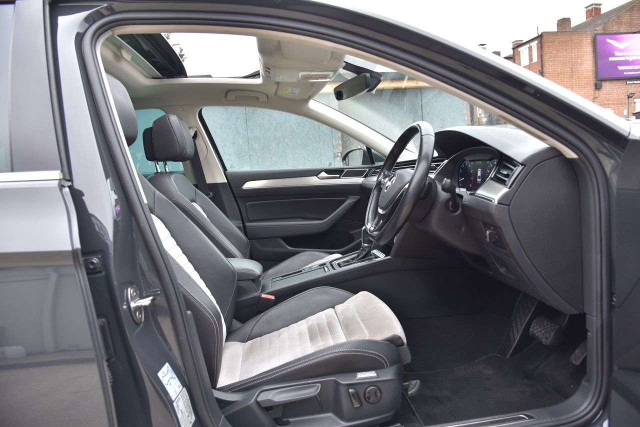 2019 VOLKSWAGEN PASSAT 2019 VOLKSWAGEN PASSAT