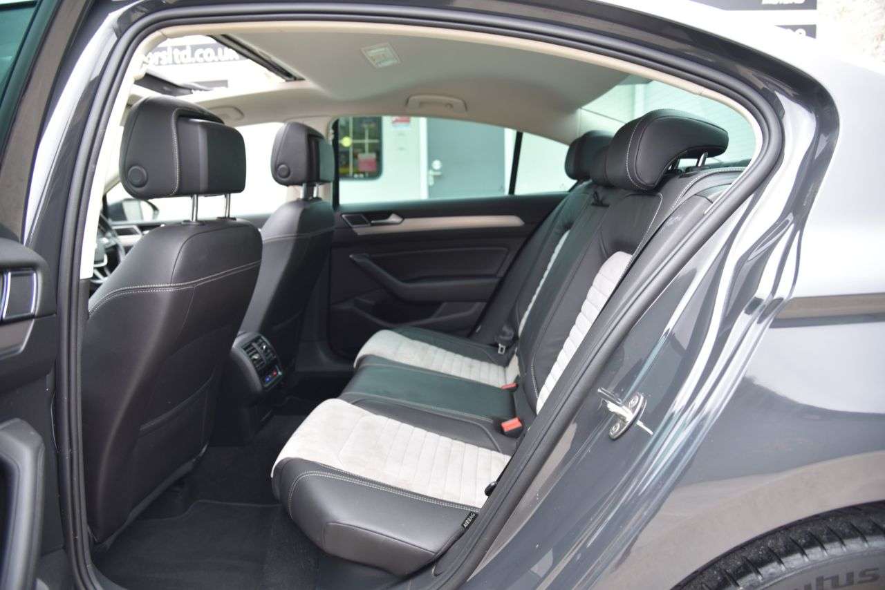 2019 VOLKSWAGEN PASSAT 2019 VOLKSWAGEN PASSAT