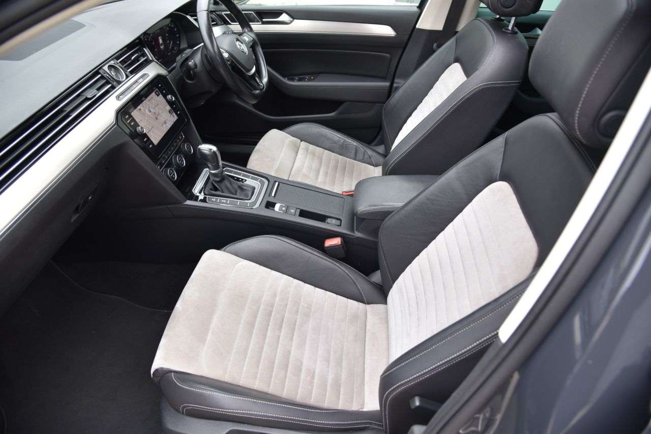 2019 VOLKSWAGEN PASSAT 2019 VOLKSWAGEN PASSAT