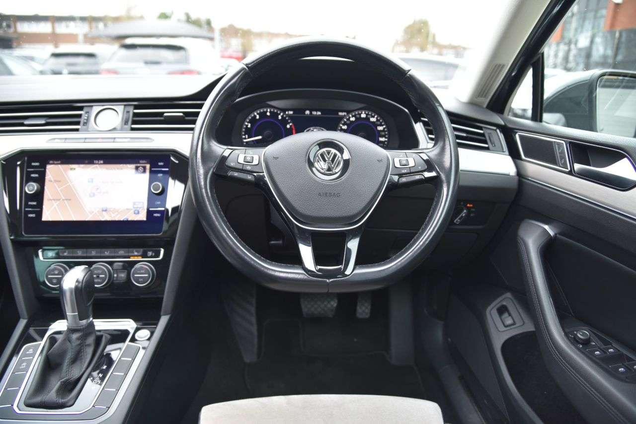 2019 VOLKSWAGEN PASSAT 2019 VOLKSWAGEN PASSAT