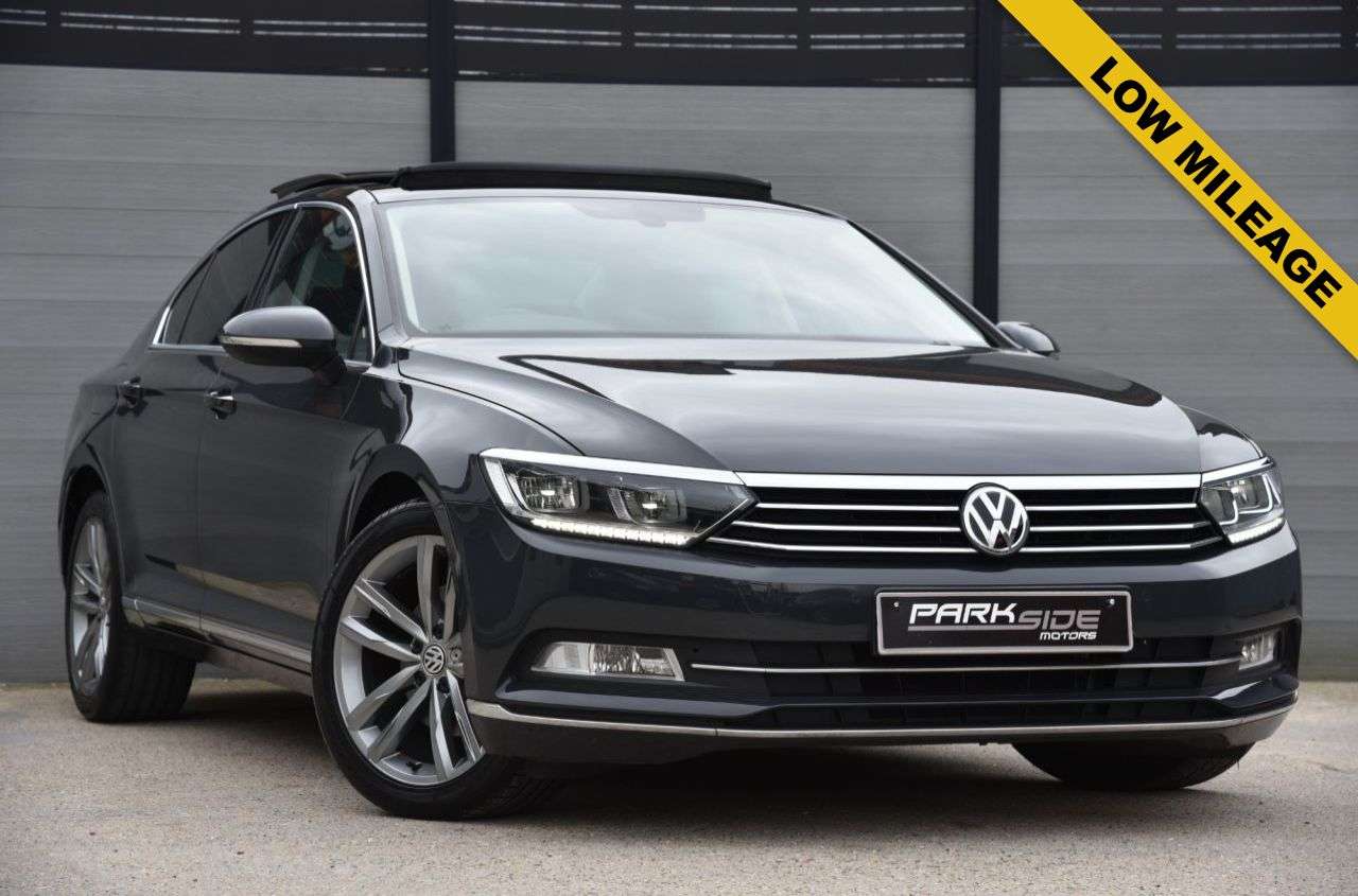 A 2019 VOLKSWAGEN PASSAT 1.5 TSI EVO GT Saloon 4dr Petrol DSG Euro 6 (s/s) (150 ps) PRIVACY | PARK A A 2019 VOLKSWAGEN PASSAT 1.5 TSI EVO GT Saloon 4dr Petrol DSG Euro 6 (s/s) (150 ps) PRIVACY | PARK A