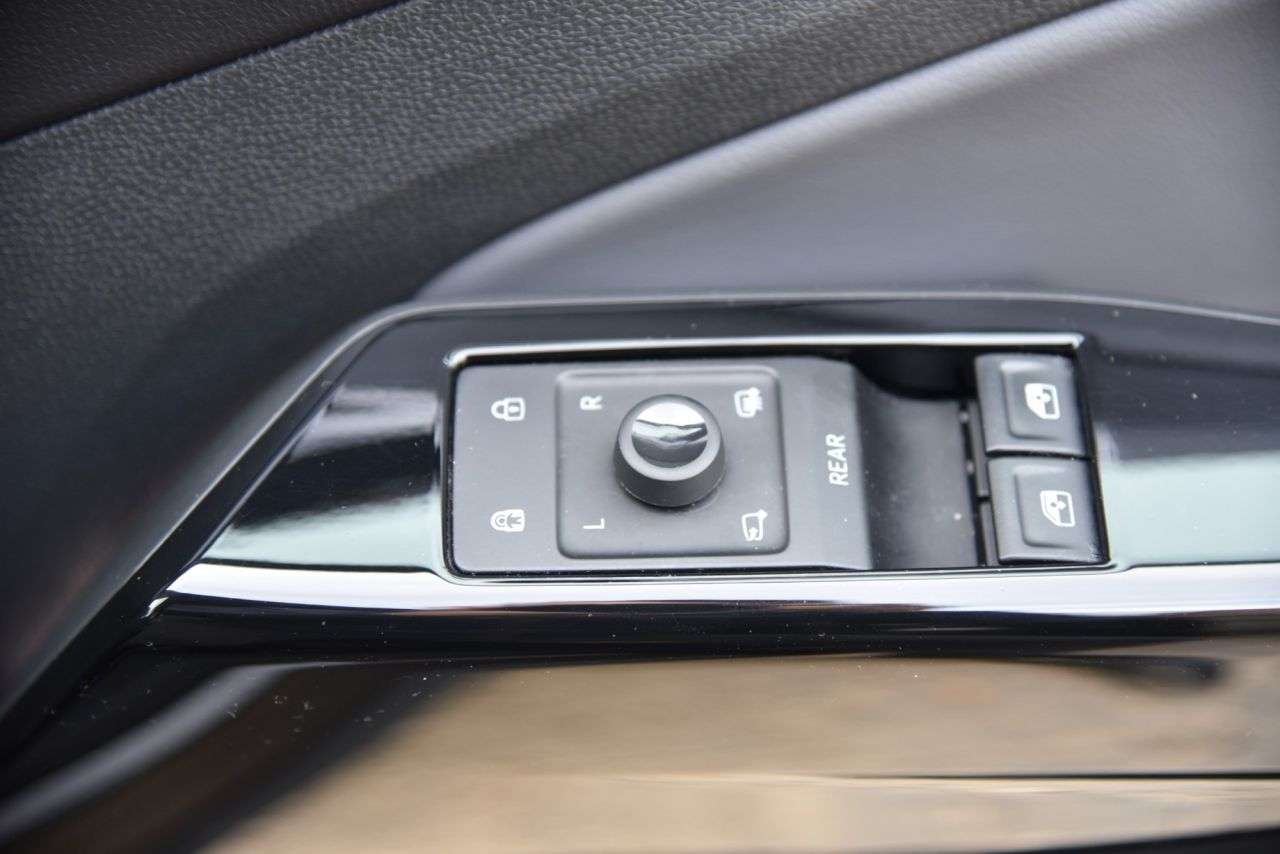 2022 VOLKSWAGEN ID.4 2022 VOLKSWAGEN ID.4