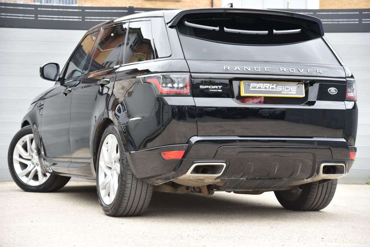 A 2020 LAND ROVER RANGE ROVER SPORT 2.0 P400e 13.1kWh HSE GPF Dynamic SUV 5dr Petrol Plug-in Hybrid Auto 4WD Eu A 2020 LAND ROVER RANGE ROVER SPORT 2.0 P400e 13.1kWh HSE GPF Dynamic SUV 5dr Petrol Plug-in Hybrid Auto 4WD Eu