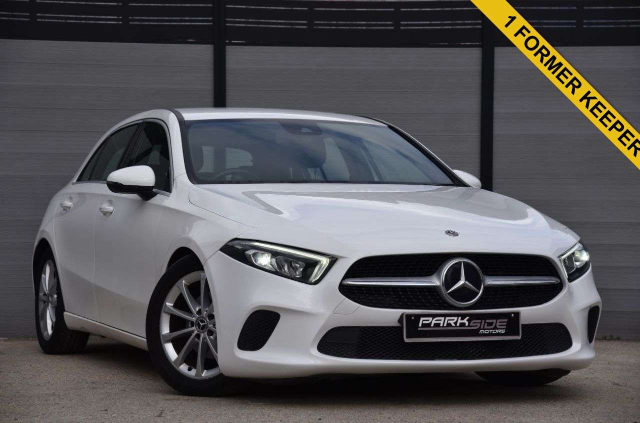 A 2019 MERCEDES-BENZ A-CLASS 1.5 A180d Sport Hatchback 5dr Diesel 7G-DCT Euro 6 (s/s) (116 ps) ULEZ | 17 A 2019 MERCEDES-BENZ A-CLASS 1.5 A180d Sport Hatchback 5dr Diesel 7G-DCT Euro 6 (s/s) (116 ps) ULEZ | 17
