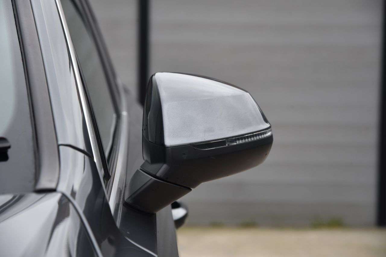 2016 AUDI Q7 2016 AUDI Q7