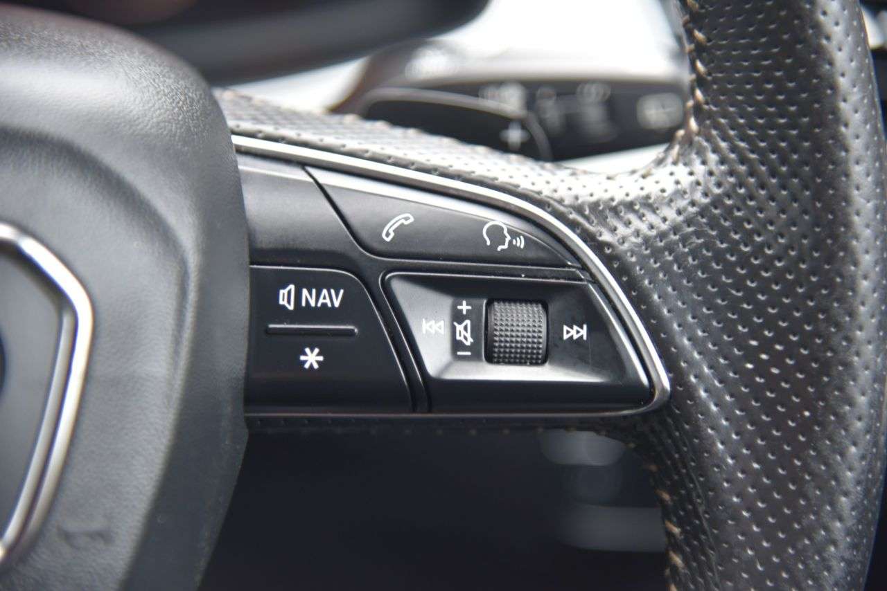 2016 AUDI Q7 2016 AUDI Q7