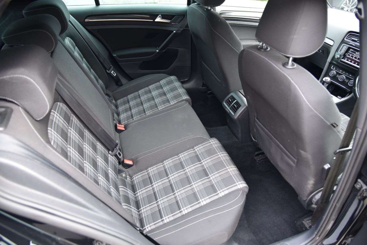 2014 VOLKSWAGEN GOLF 2014 VOLKSWAGEN GOLF