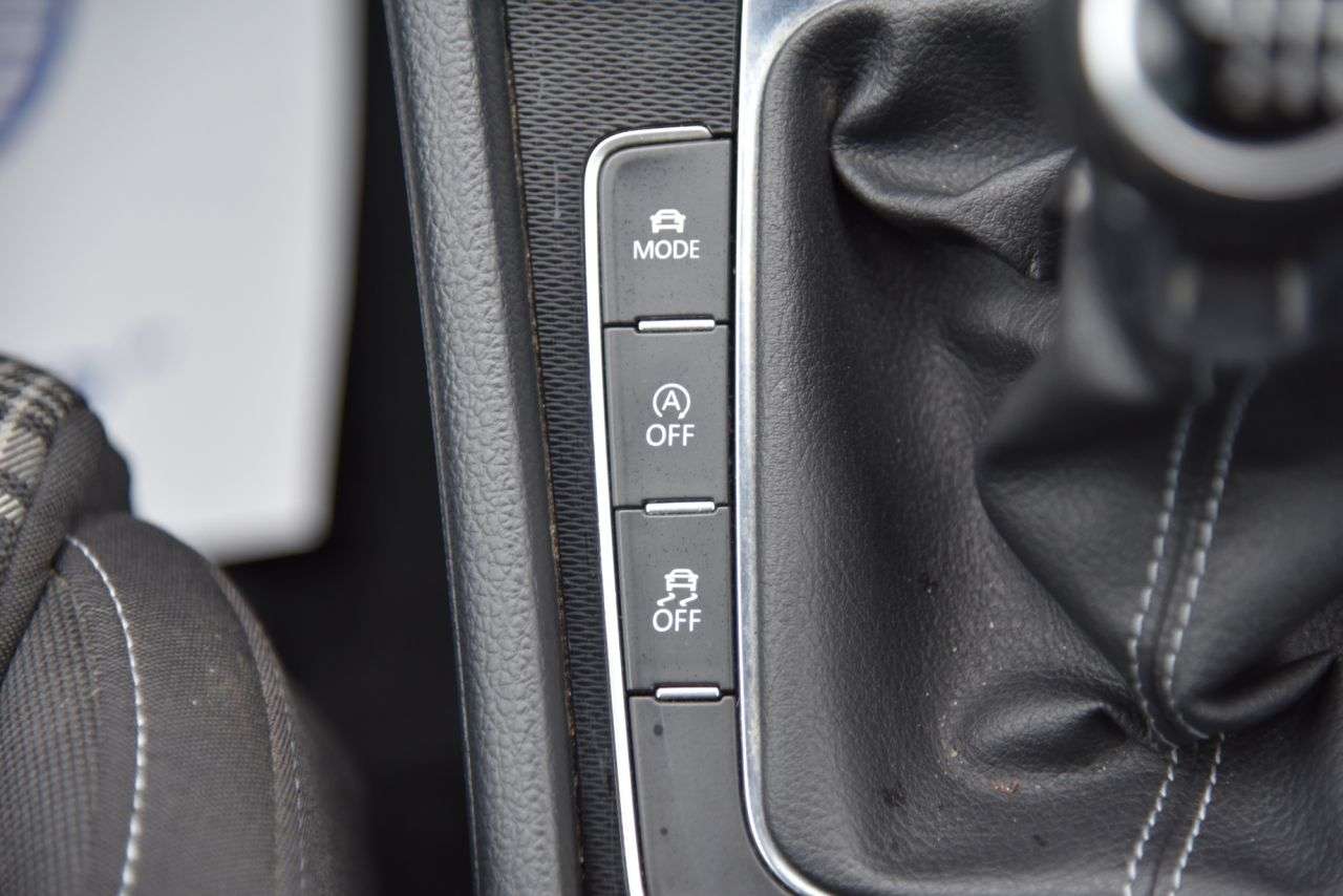 2014 VOLKSWAGEN GOLF 2014 VOLKSWAGEN GOLF