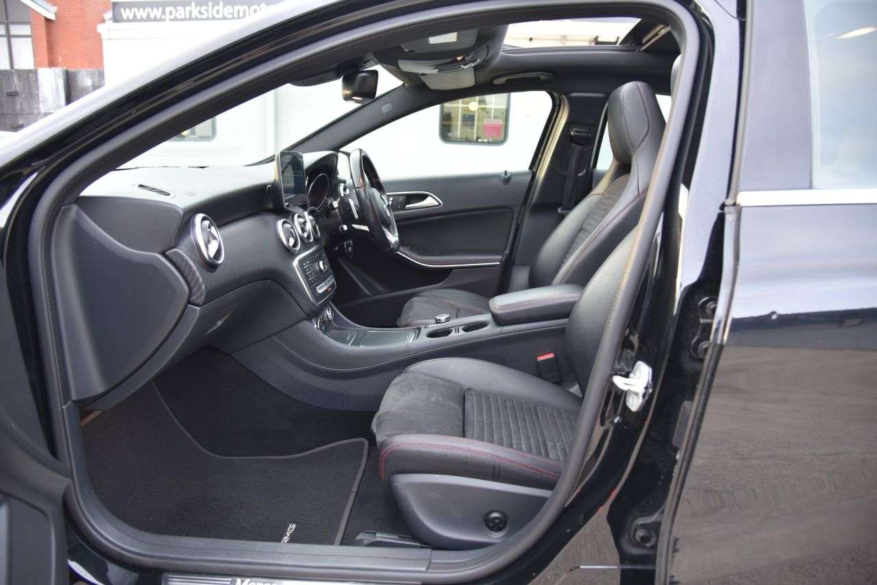 2017 MERCEDES-BENZ A-CLASS 2017 MERCEDES-BENZ A-CLASS