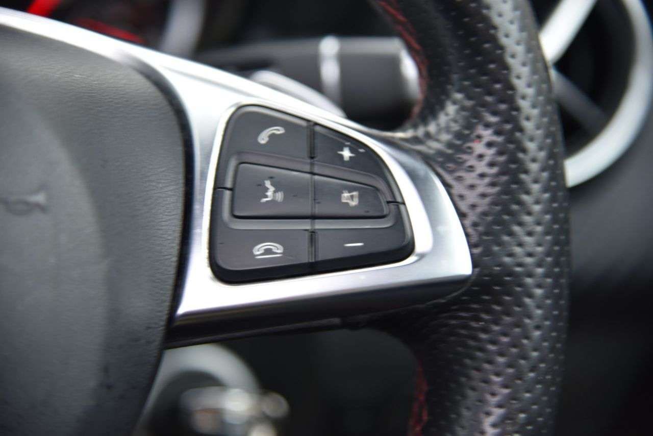 2017 MERCEDES-BENZ A-CLASS 2017 MERCEDES-BENZ A-CLASS