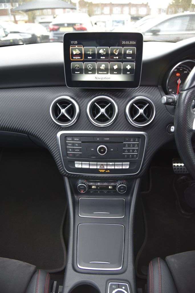 2017 MERCEDES-BENZ A-CLASS 2017 MERCEDES-BENZ A-CLASS