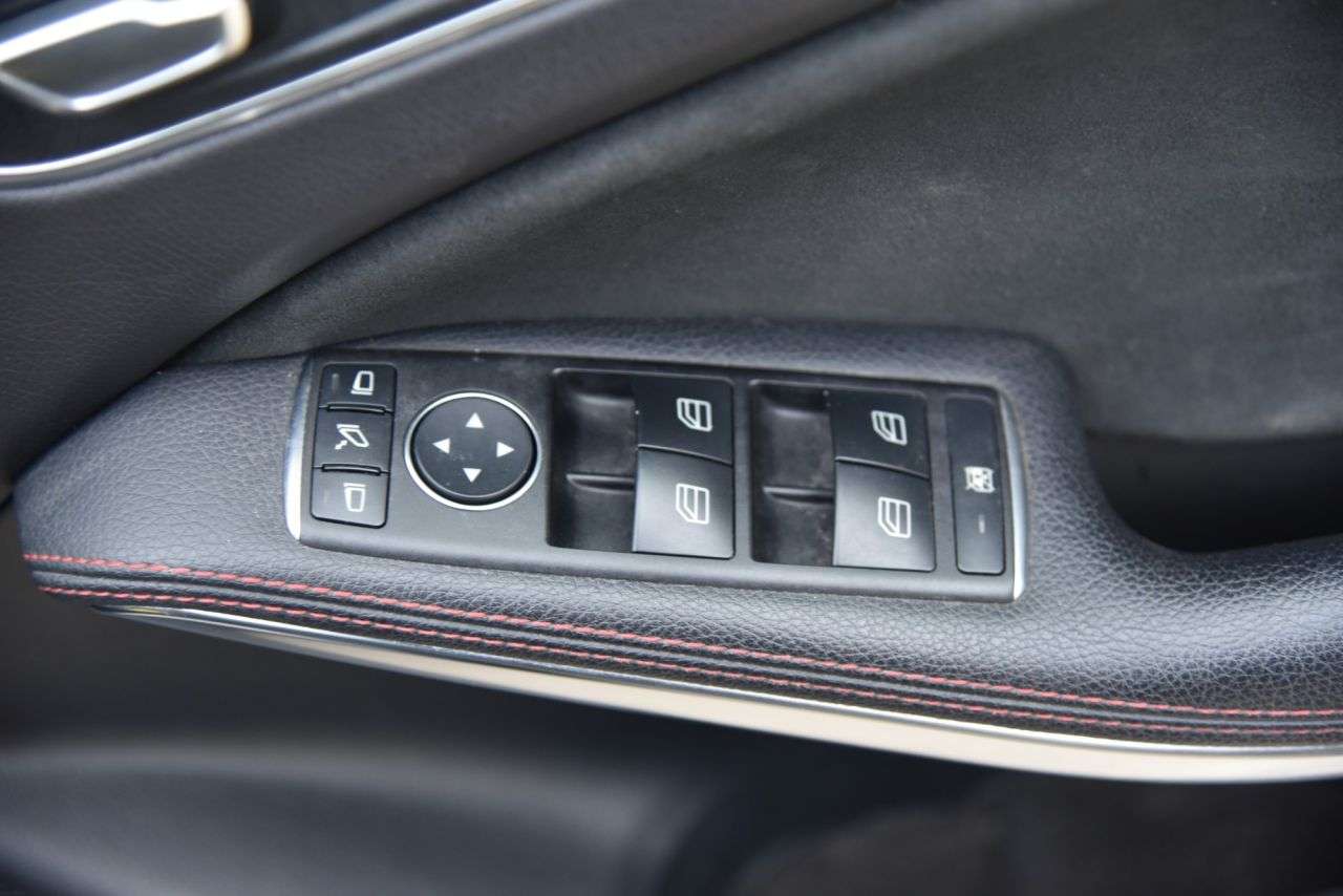 2017 MERCEDES-BENZ A-CLASS 2017 MERCEDES-BENZ A-CLASS