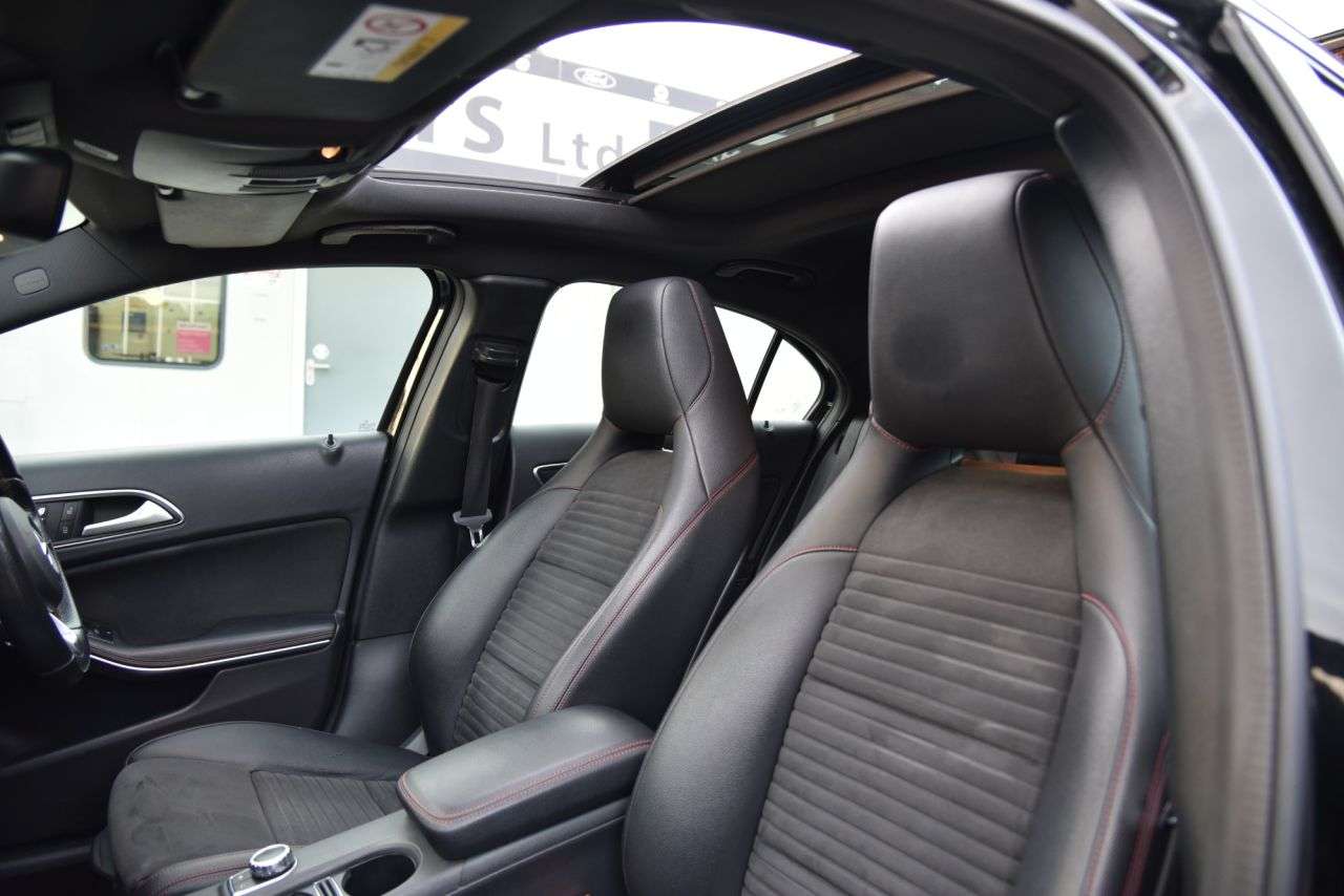 2017 MERCEDES-BENZ A-CLASS 2017 MERCEDES-BENZ A-CLASS