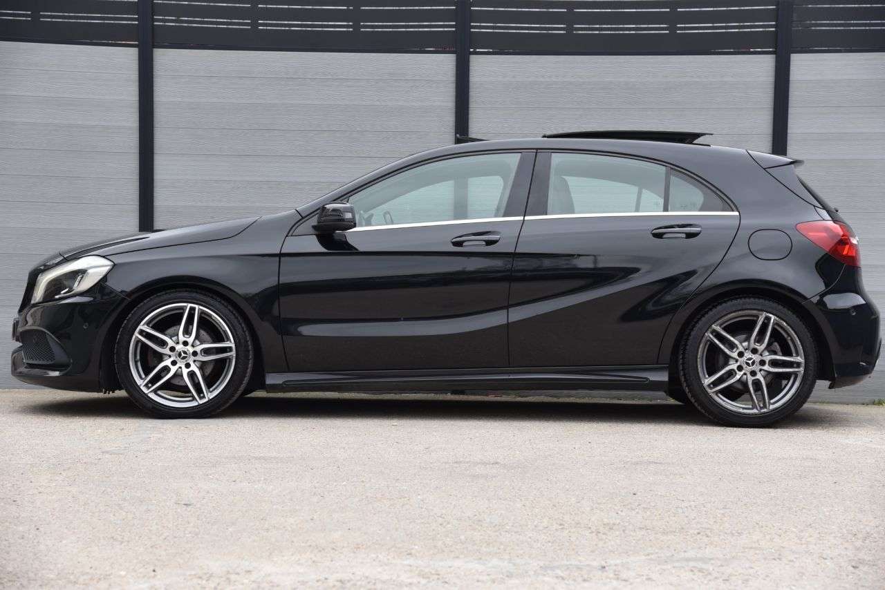 2017 MERCEDES-BENZ A-CLASS 2017 MERCEDES-BENZ A-CLASS