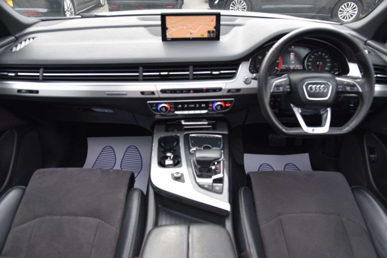 A 2015 AUDI Q7 3.0 TDI V6 S line SUV 5dr Diesel Tiptronic quattro Euro 6 (s/s) (272 ps) PR A 2015 AUDI Q7 3.0 TDI V6 S line SUV 5dr Diesel Tiptronic quattro Euro 6 (s/s) (272 ps) PR