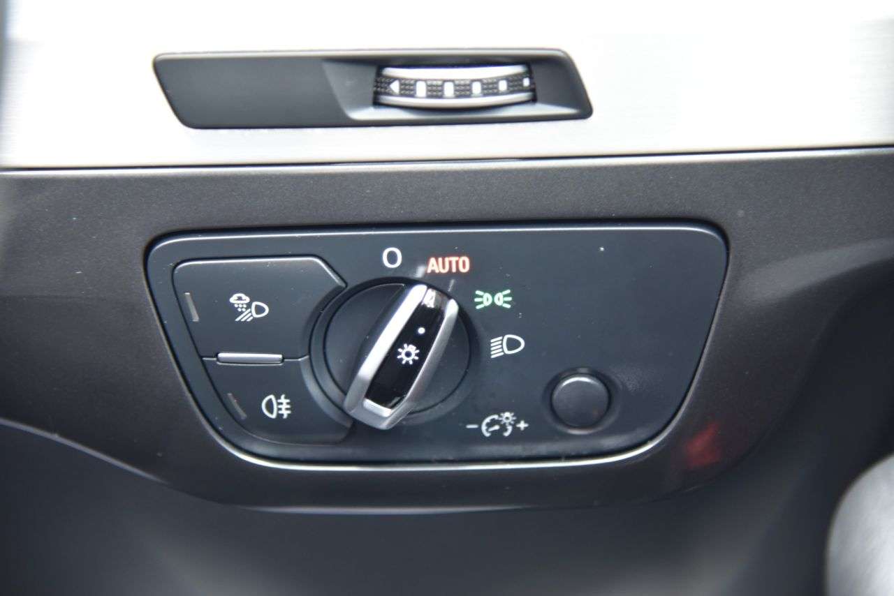 2015 AUDI Q7 2015 AUDI Q7