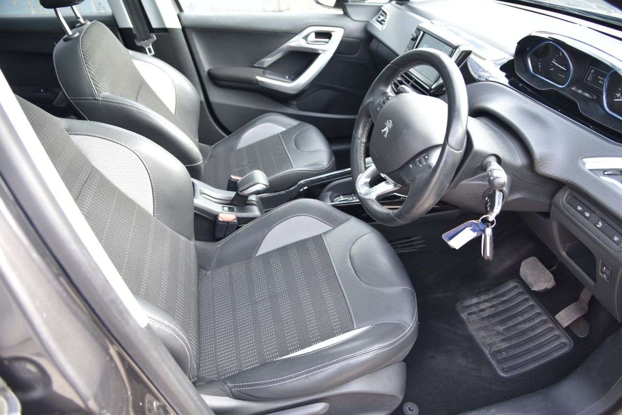 2019 PEUGEOT 2008 2019 PEUGEOT 2008