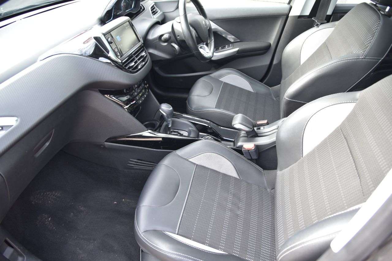 2019 PEUGEOT 2008 2019 PEUGEOT 2008