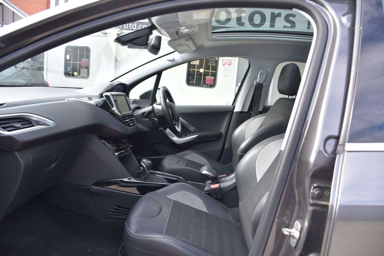 2019 PEUGEOT 2008 2019 PEUGEOT 2008