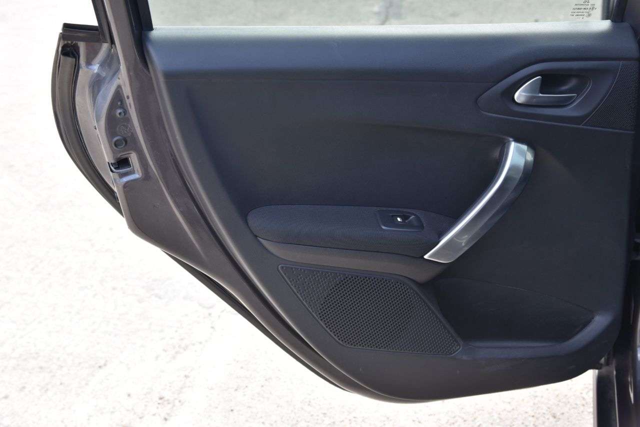 2019 PEUGEOT 2008 2019 PEUGEOT 2008