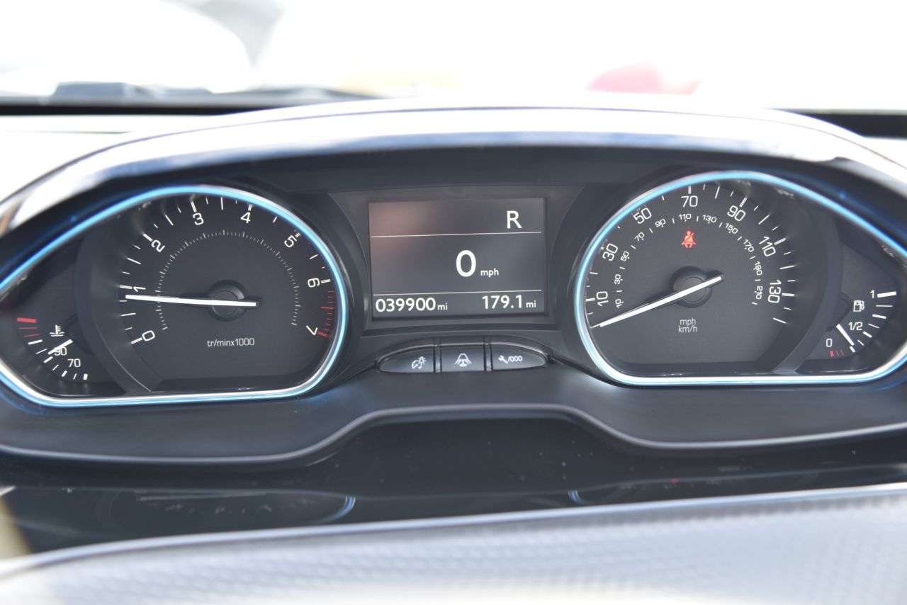 2019 PEUGEOT 2008 2019 PEUGEOT 2008