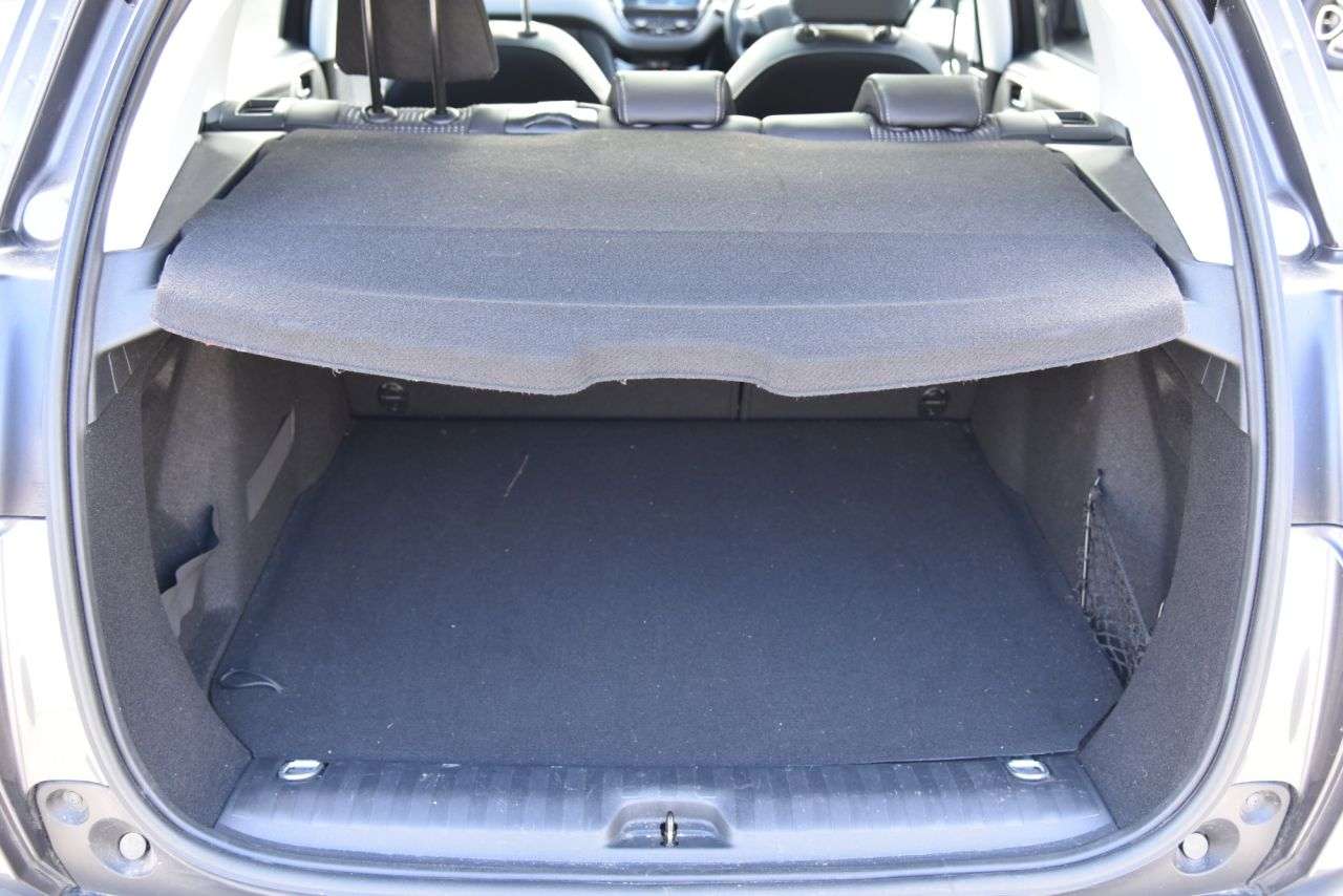 2019 PEUGEOT 2008 2019 PEUGEOT 2008