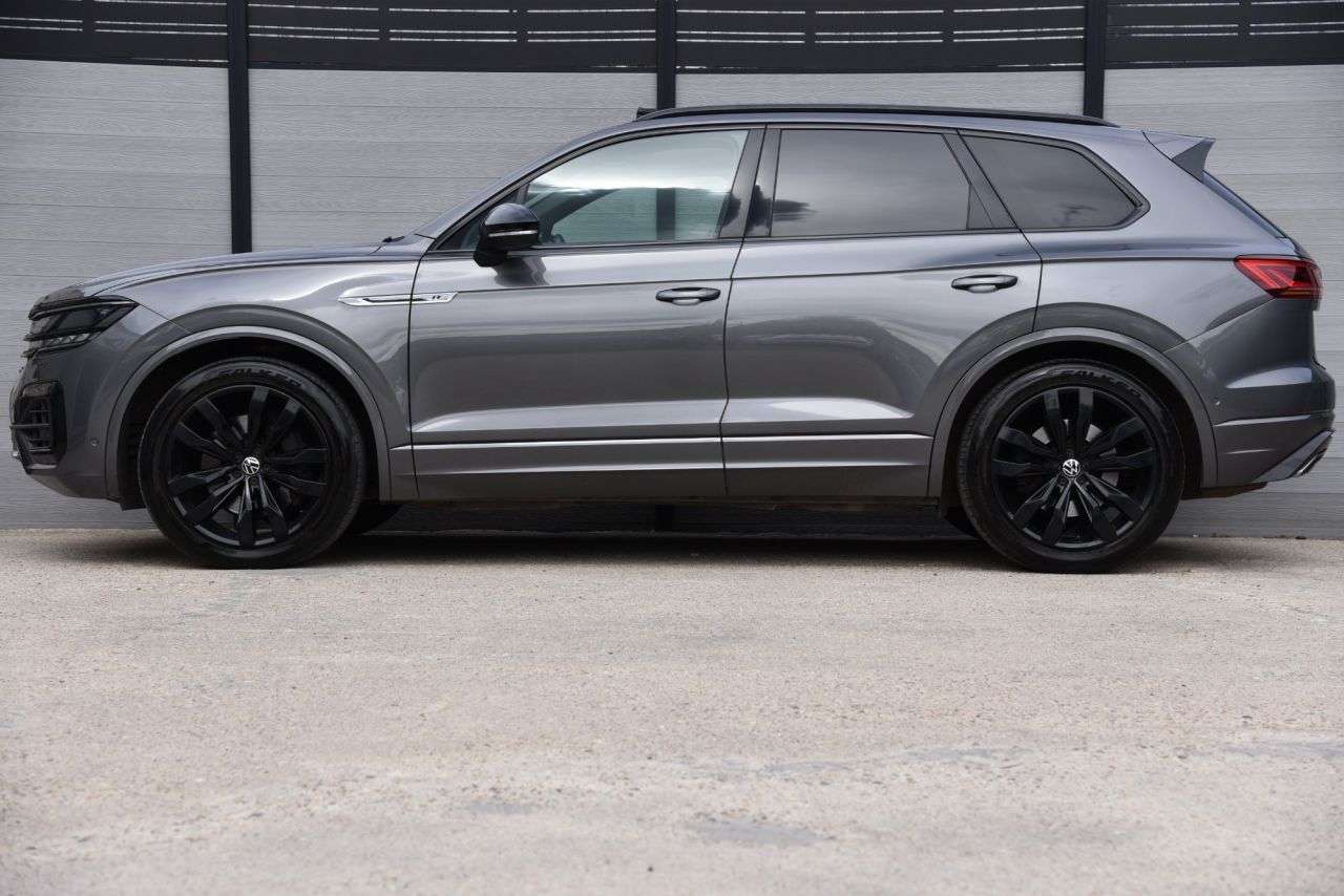 2021 VOLKSWAGEN TOUAREG 2021 VOLKSWAGEN TOUAREG