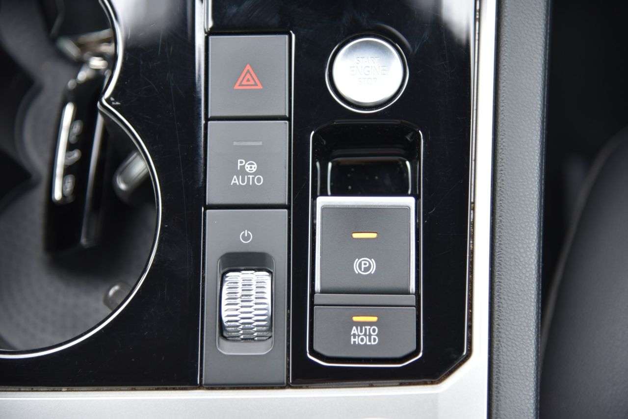 2021 VOLKSWAGEN TOUAREG 2021 VOLKSWAGEN TOUAREG