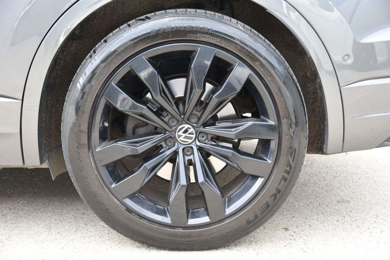 2021 VOLKSWAGEN TOUAREG 2021 VOLKSWAGEN TOUAREG