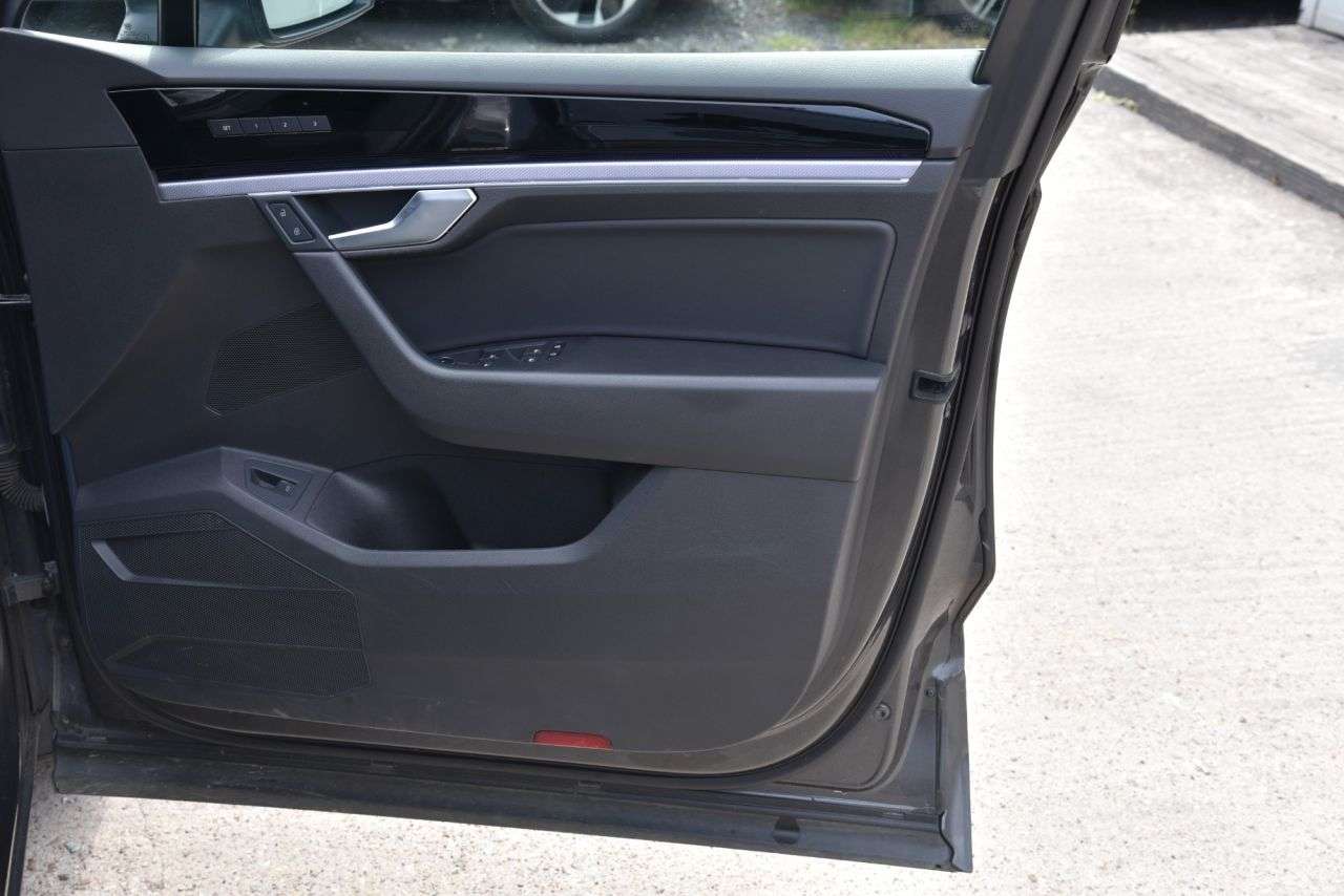 2021 VOLKSWAGEN TOUAREG 2021 VOLKSWAGEN TOUAREG