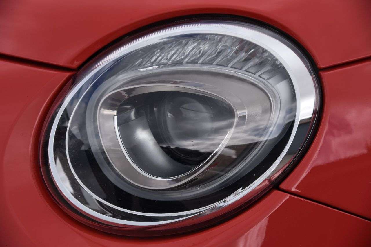2018 FIAT 500 2018 FIAT 500