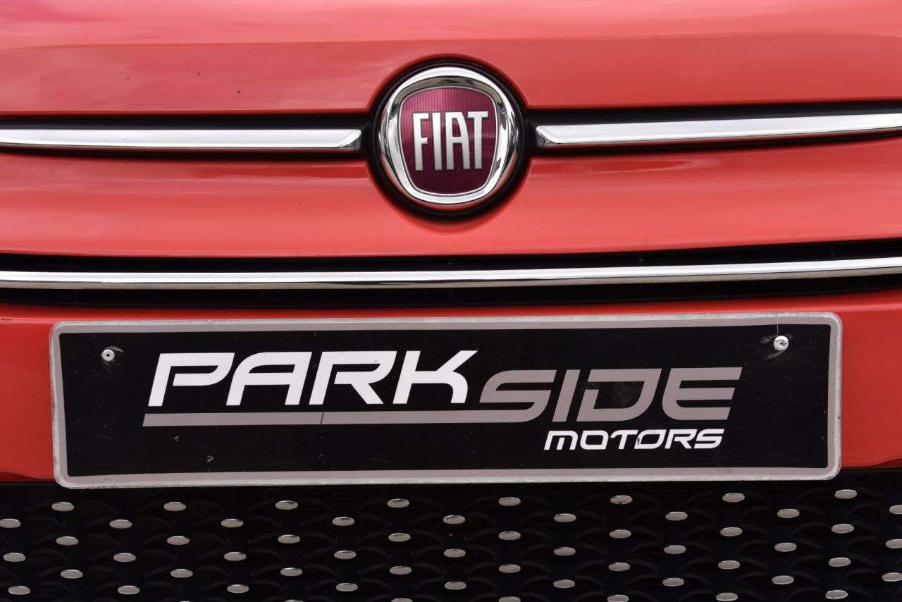 2018 FIAT 500 2018 FIAT 500