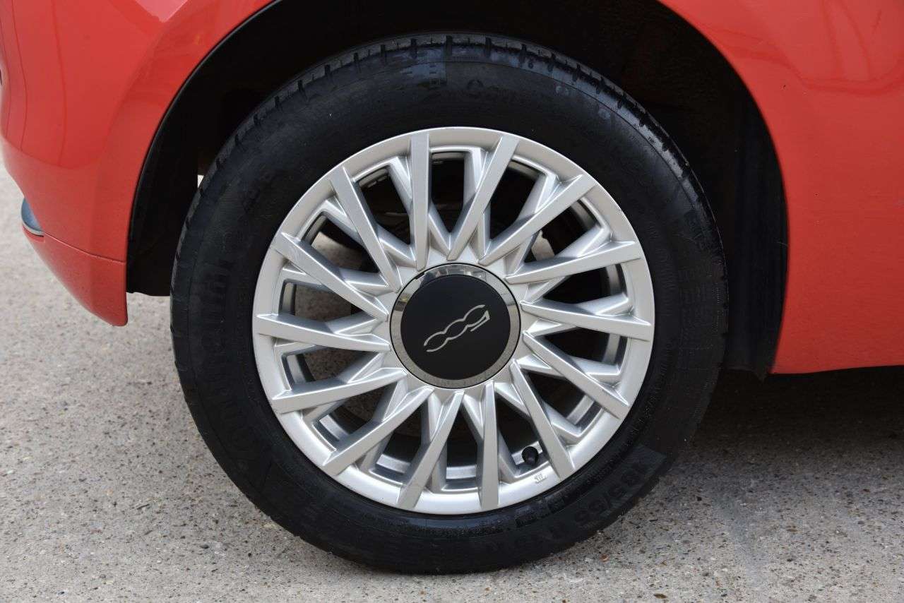 2018 FIAT 500 2018 FIAT 500