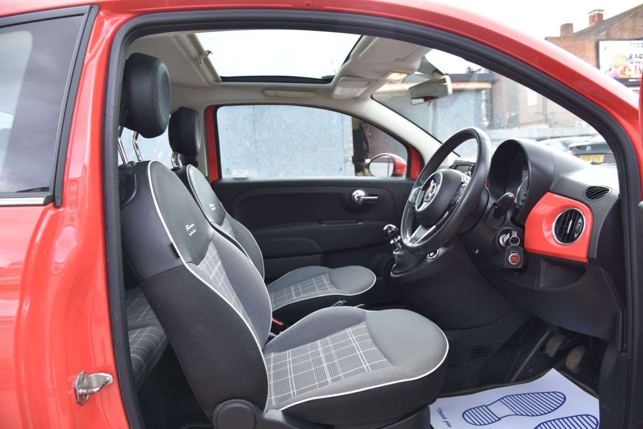 2018 FIAT 500 2018 FIAT 500