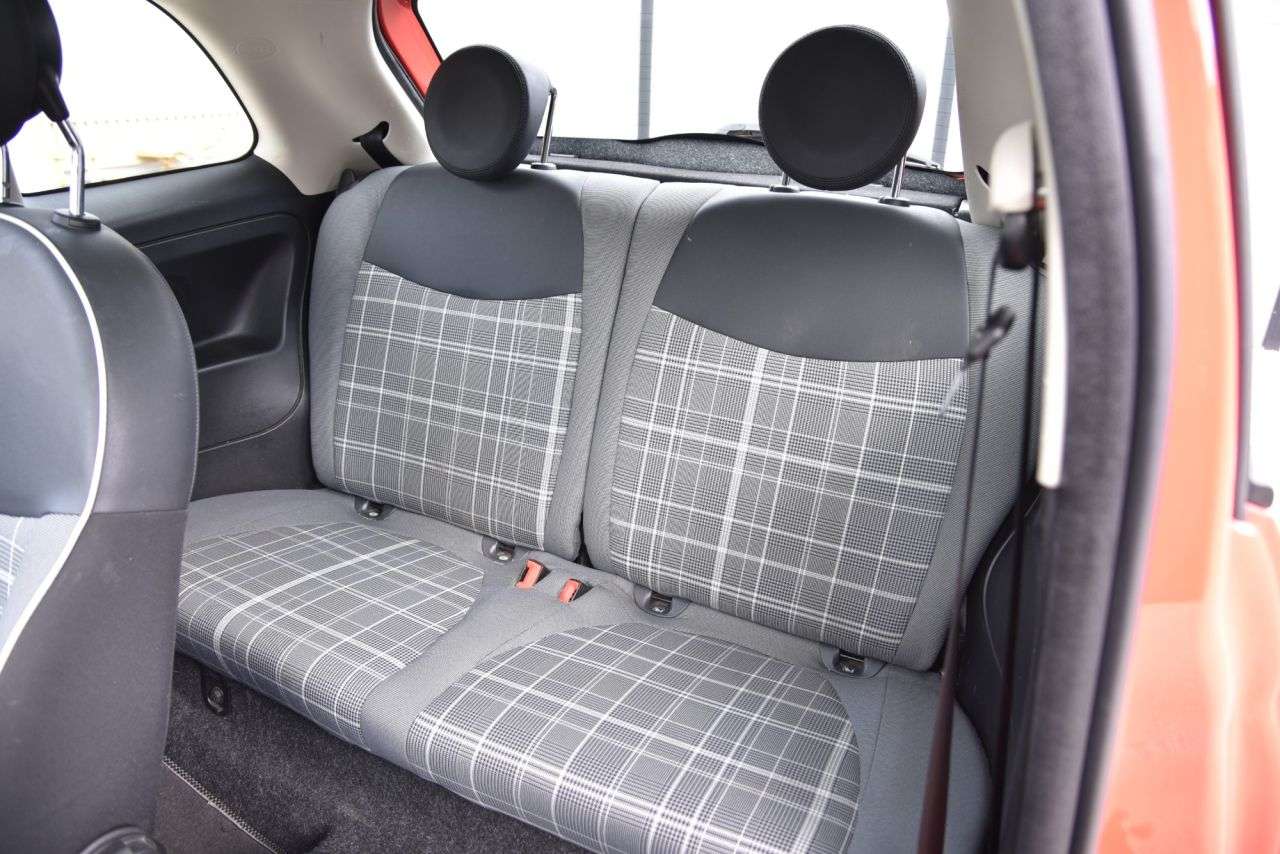 2018 FIAT 500 2018 FIAT 500