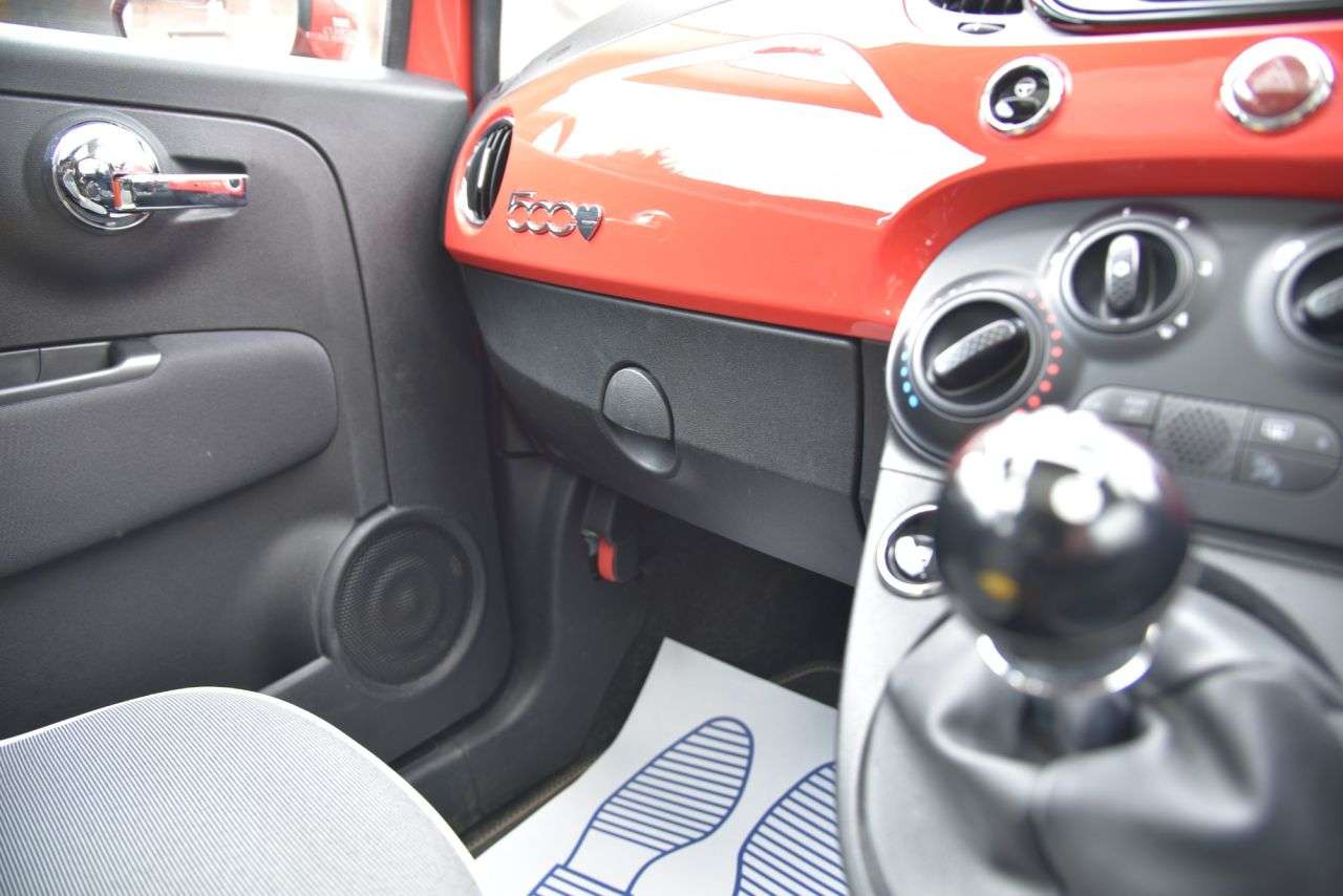 2018 FIAT 500 2018 FIAT 500