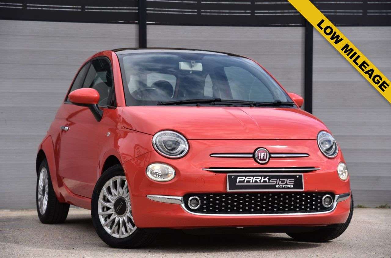 A 2018 FIAT 500 1.2 Lounge Hatchback 3dr Petrol Manual Euro 6 (s/s) (69 bhp) 1 FORMER KEEPE A 2018 FIAT 500 1.2 Lounge Hatchback 3dr Petrol Manual Euro 6 (s/s) (69 bhp) 1 FORMER KEEPE