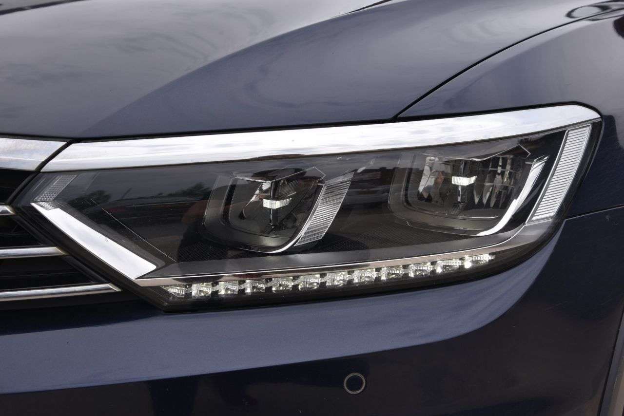 2016 VOLKSWAGEN PASSAT 2016 VOLKSWAGEN PASSAT
