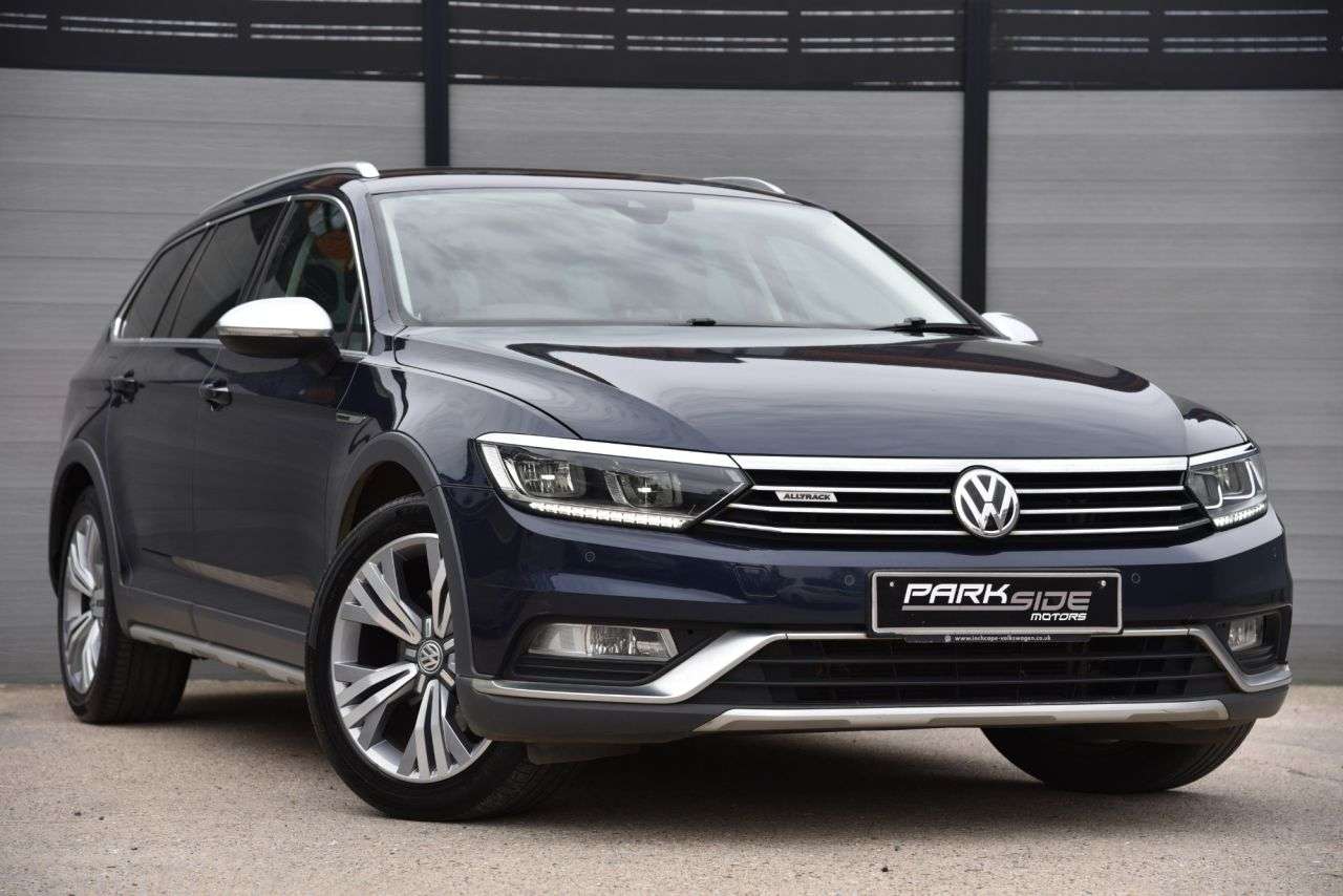 A 2016 VOLKSWAGEN PASSAT 2.0 TDI BlueMotion Tech Alltrack Estate 5dr Diesel DSG 4Motion Euro 6 (s/s) A 2016 VOLKSWAGEN PASSAT 2.0 TDI BlueMotion Tech Alltrack Estate 5dr Diesel DSG 4Motion Euro 6 (s/s)