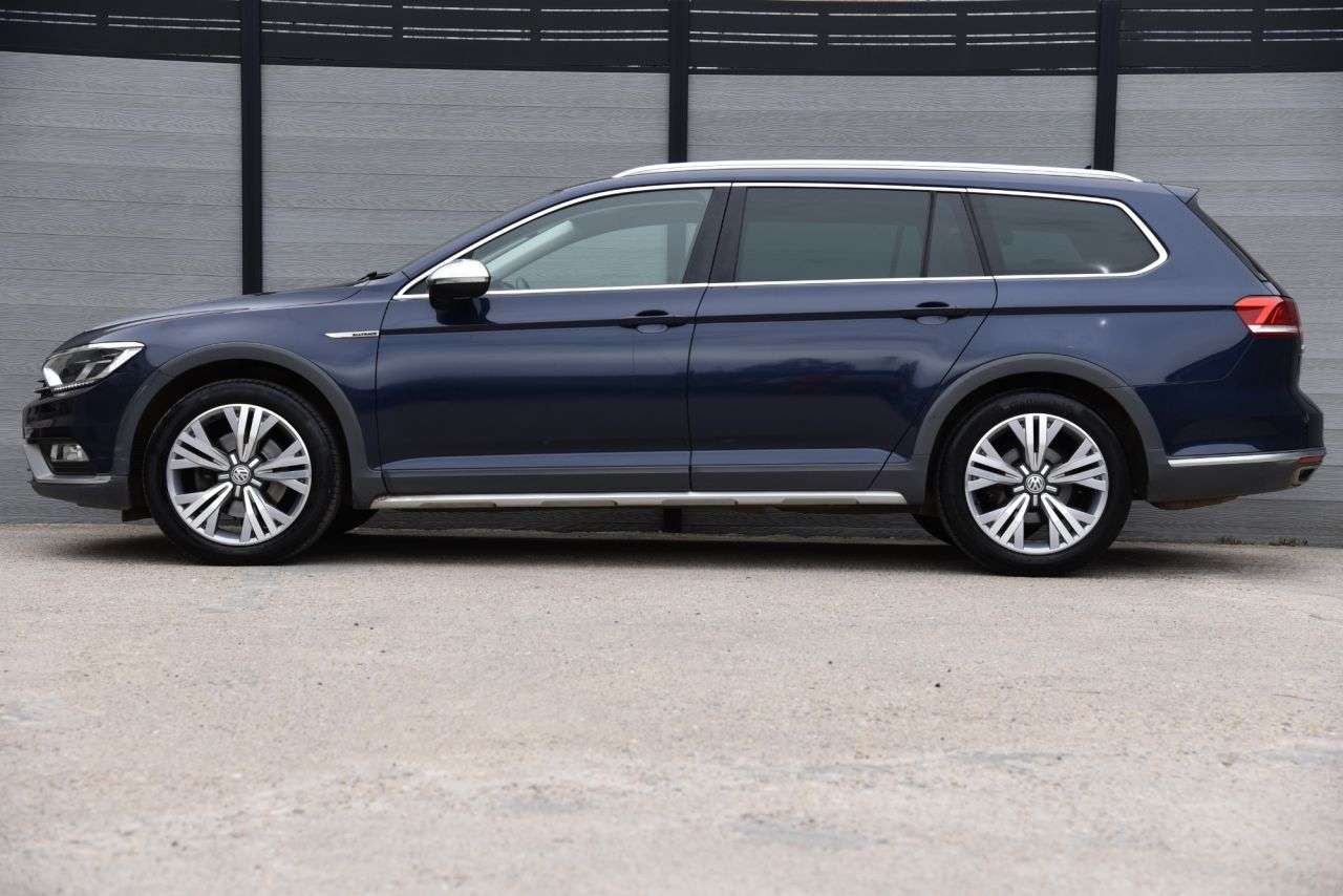 2016 VOLKSWAGEN PASSAT 2016 VOLKSWAGEN PASSAT