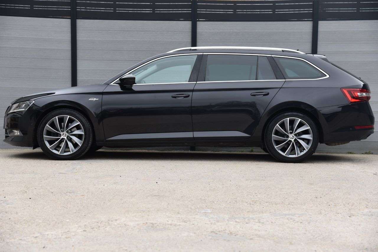 2017 SKODA SUPERB 2017 SKODA SUPERB
