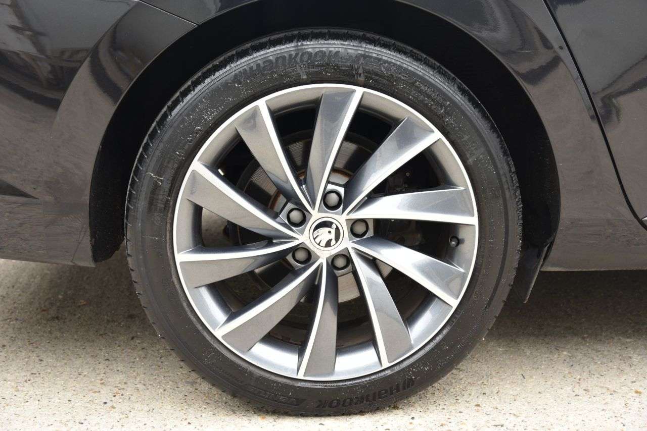 2017 SKODA SUPERB 2017 SKODA SUPERB
