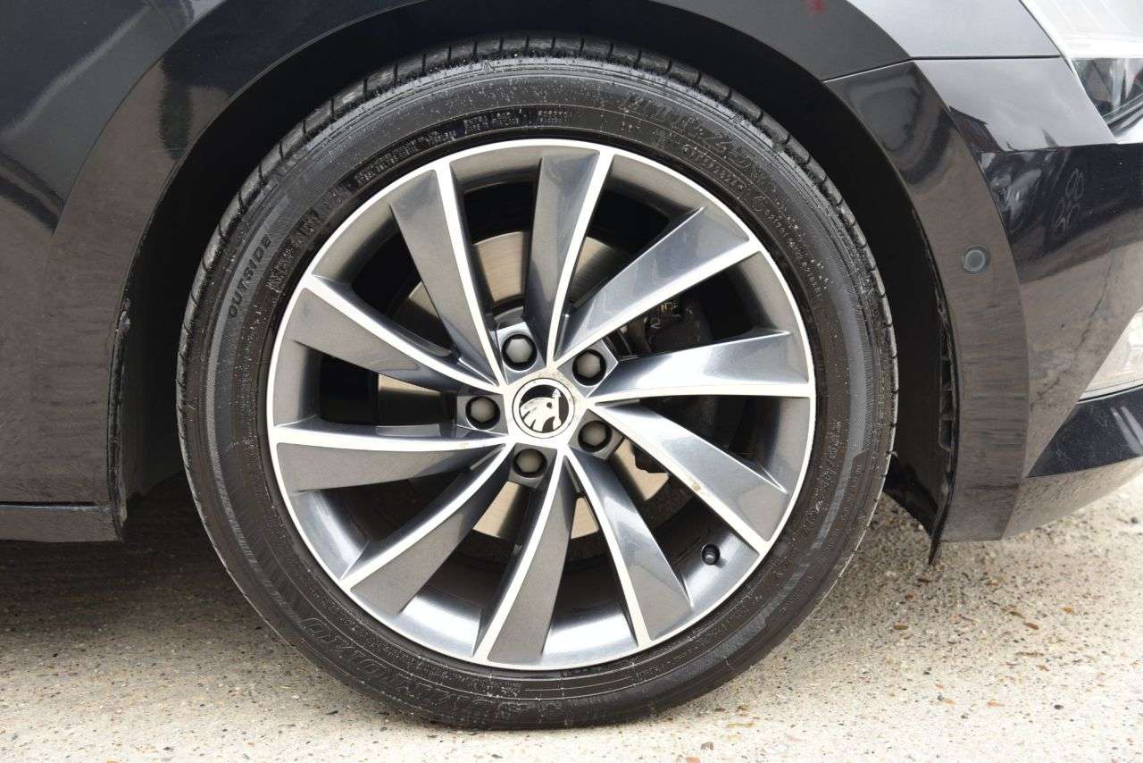 2017 SKODA SUPERB 2017 SKODA SUPERB