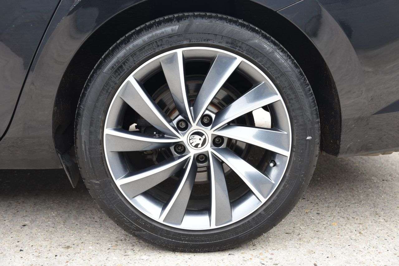 2017 SKODA SUPERB 2017 SKODA SUPERB