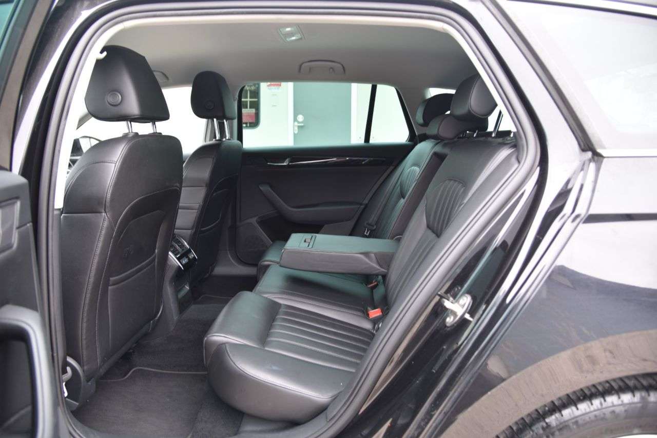 2017 SKODA SUPERB 2017 SKODA SUPERB